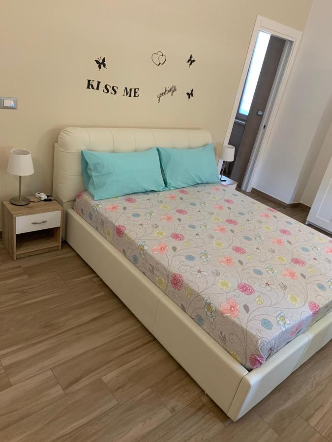 B&B Piano Romano -Con Parcheggio Privato Gratuito- Foggia Eksteriør bilde