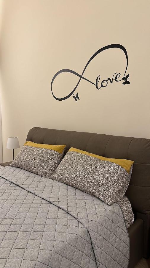 B&B Piano Romano -Con Parcheggio Privato Gratuito- Foggia Eksteriør bilde