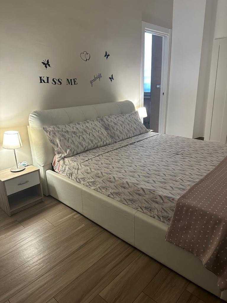 B&B Piano Romano -Con Parcheggio Privato Gratuito- Foggia Eksteriør bilde
